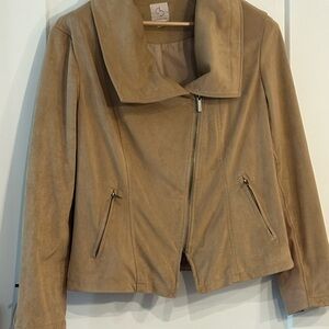 Chic Tan Women's Bomber Jacket